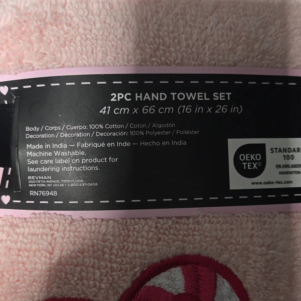 Betsey Johnson Pink/ Red Heart Set Of 2 Hand Towels.